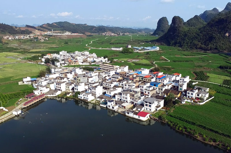 上坪村全景圖。